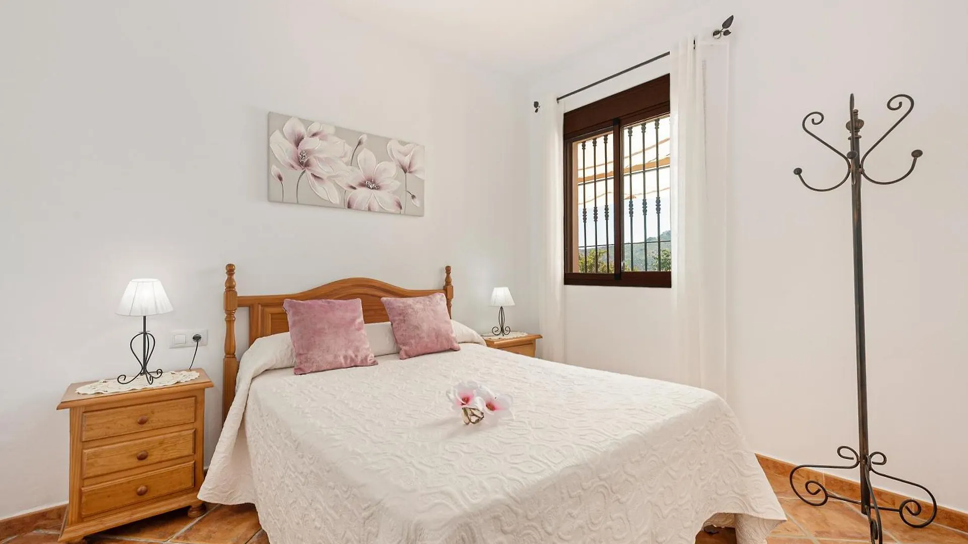 Kır Evi La Casita Del Garrobo Konuk evi Comares